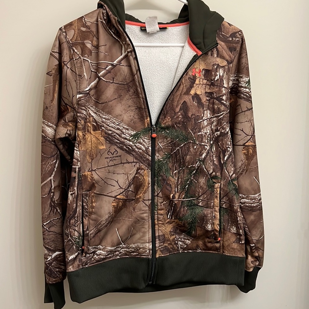 Under armour zip up w/ hood. Real tree. Pink accents. Medium.